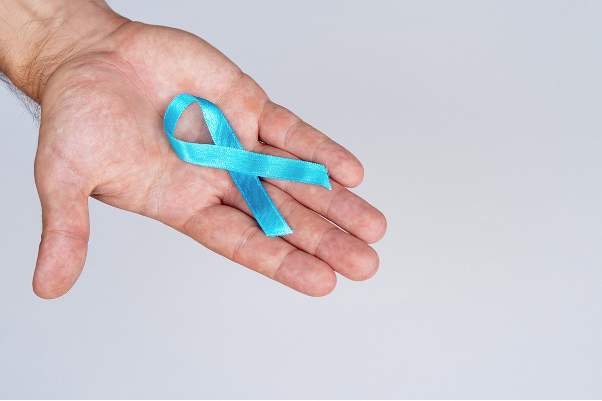 Novembro azul: mês de combate ao câncer de próstata | Oeste Saúde - Planos de Saúde